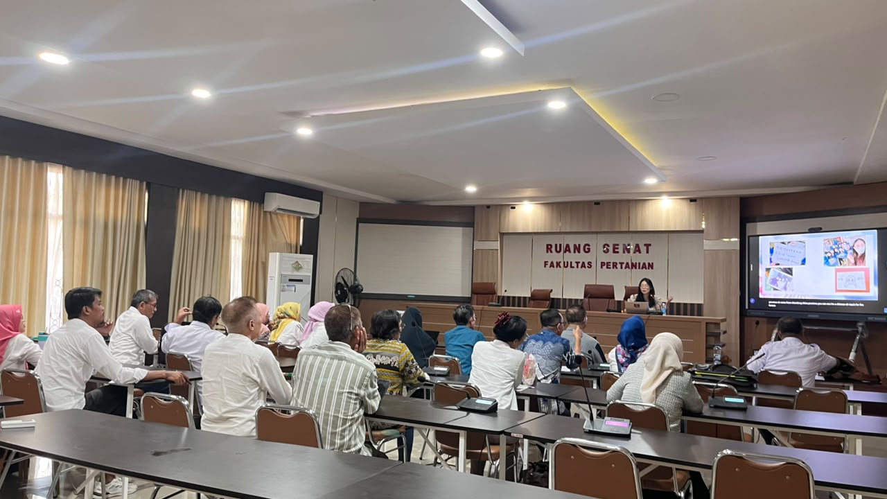 Tingkatkan Kompetensi SDM, Dosen dan Tenaga Kependidikan Faperta UNTAD Antusias Ikuti Kursus Bahasa Mandarin